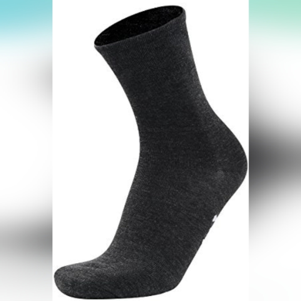SweetGo Dobby Is Free Knitted Black Novelty Socks NWT - Picture 3 of 5